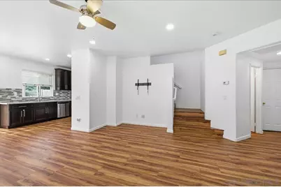  10294 Scripps Poway Pkwy #5, San Diego, CA 92131 - Photo 16