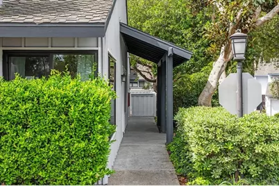  8028 Caminito Mallorca, La Jolla, CA 92037 - Photo 12