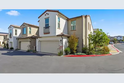  1700 Valley Oak Way, Oceanside, CA 92056 - Photo 2