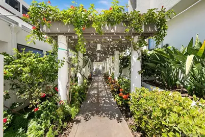  701 Kettner Blvd. #21, San Diego, CA 92101 - Photo 2