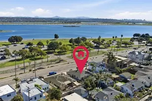 3634 Crown Point Dr, San Diego, CA 92109 - Photo 1