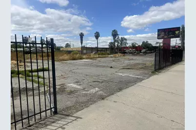  41525 East Florida Avenue #., Hemet, CA 92544 - Photo 1