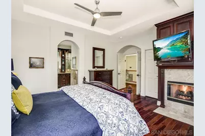  6061 Greenhedge Row, La Jolla, CA 92037 - Photo 20