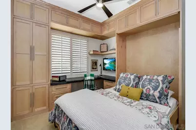  6061 Greenhedge Row, La Jolla, CA 92037 - Photo 32