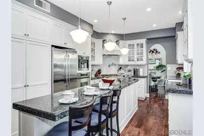  6061 Greenhedge Row, La Jolla, CA 92037 - Photo 6