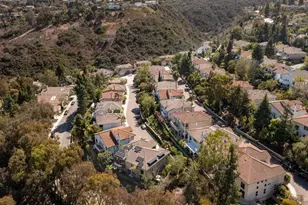 6061 Greenhedge Row, La Jolla, CA 92037 - Photo 40