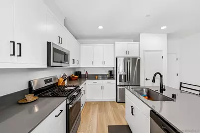  307 Seedling Way, Fallbrook, CA 92028 - Photo 6