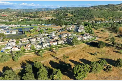  31540 Calle De Las Rosas, Bonsall, CA 92003 - Photo 36