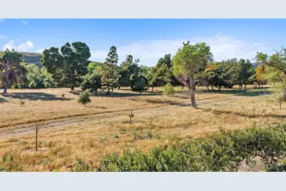  31540 Calle De Las Rosas, Bonsall, CA 92003 - Photo 30