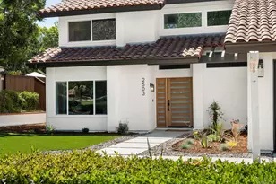 2503 La Macarena, Carlsbad, CA 92009 - Photo 2