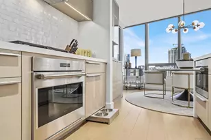 888 W E, San Diego, CA 92101 - Photo 4