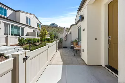  320 Satsuma Trail, Fallbrook, CA 92028 - Photo 4