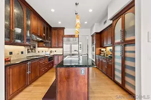 7157 Fay Ave, La Jolla, CA 92037 - Photo 12