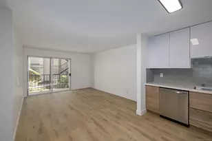 3020 Cowley Way, San Diego, CA 92117 - Photo 4