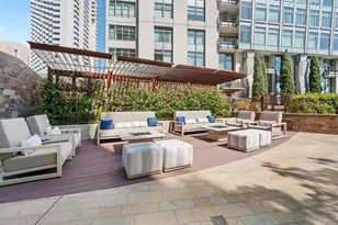 645 Front St, San Diego, CA 92101 - Photo 42