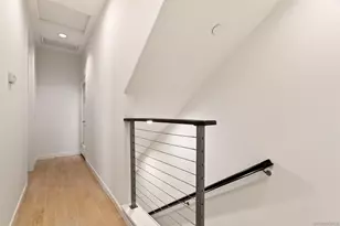 1056 Pearl St, La Jolla, CA 92037 - Photo 12