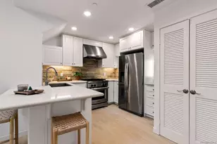 1056 Pearl St, La Jolla, CA 92037 - Photo 8