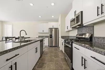  30205 Chamonix Cir, Menifee, CA 92585 - Photo 4