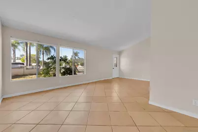  805 Avenida Taxco, Vista, CA 92084 - Photo 6