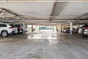 2556 Navarra Dr, Carlsbad, CA 92009 - Photo 46