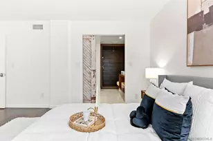 2556 Navarra Dr, Carlsbad, CA 92009 - Photo 32