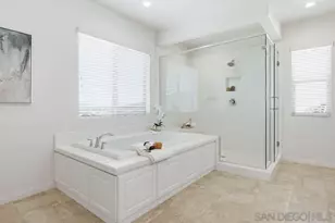 15882 Winecreek Dr, San Diego, CA 92127 - Photo 20