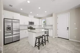 1151 Delpy View Point, Vista, CA 92084 - Photo 4