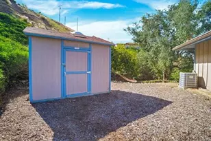 3360 Toyon Heights Dr, Fallbrook, CA 92028 - Photo 32