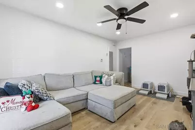  835 Colorado Ave, Chula Vista, CA 91911 - Photo 4