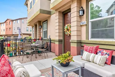  2754 Silver Medal Rd #5, Chula Vista, CA 91915 - Photo 4