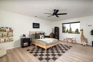 2524 Luciernaga St, Carlsbad, CA 92009 - Photo 16