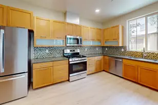 10710 Canyon Grove Trail, San Diego, CA 92130 - Photo 6