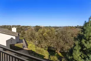 7875 Bellakaren Pl, La Jolla, CA 92037 - Photo 34
