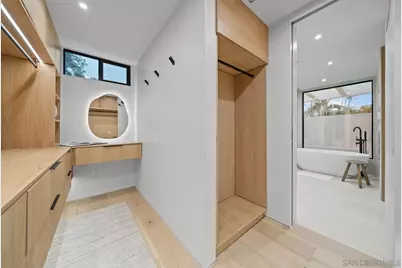  7376 Fay Ave, La Jolla, CA 92037 - Photo 32