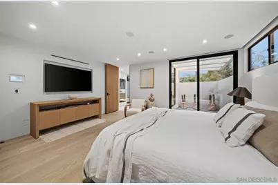  7376 Fay Ave, La Jolla, CA 92037 - Photo 26