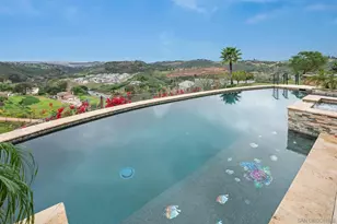 29509 Hoxie Ranch Rd, Vista, CA 92084 - Photo 2