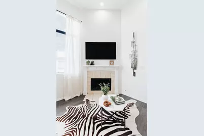  4652 Don Lorenzo Dr #A, Los Angeles, CA 90008 - Photo 14