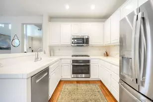 13060 Caminito Bautizo, San Diego, CA 92130 - Photo 12
