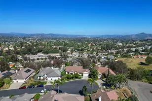 1992 Ridge Way Glen, Escondido, CA 92029 - Photo 2