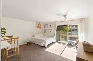 1885 Diamond St, San Diego, CA 92109 - Photo 2