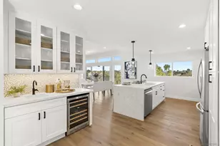 7875 Bellakaren Pl, La Jolla, CA 92037 - Photo 22
