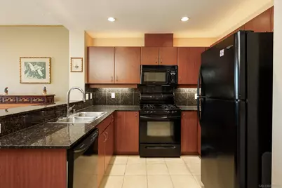  300 W Beech St #1905, San Diego, CA 92101 - Photo 18