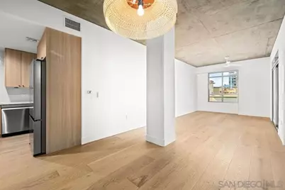  801 Ash St #402, San Diego, CA 92101 - Photo 8