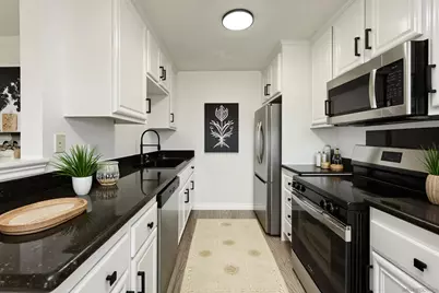  9949 Erma Rd #203, San Diego, CA 92131 - Photo 14