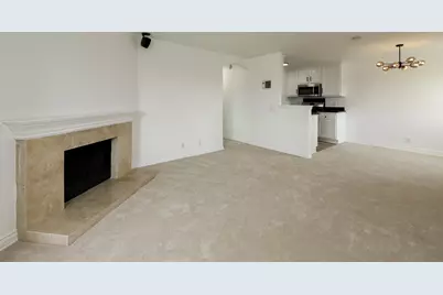  9949 Erma Rd #203, San Diego, CA 92131 - Photo 8
