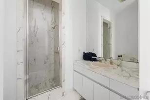 25 Green Turtle Rd, Coronado, CA 92118 - Photo 32