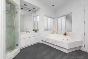 25 Green Turtle Rd, Coronado, CA 92118 - Photo 30