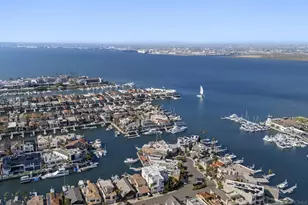 25 Green Turtle Rd, Coronado, CA 92118 - Photo 44