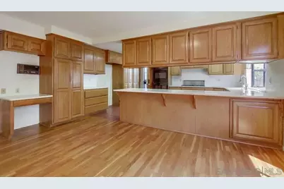  349-51 G, Coronado, CA 92118 - Photo 8