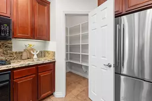 2734 Piantino Cir, San Diego, CA 92108 - Photo 10